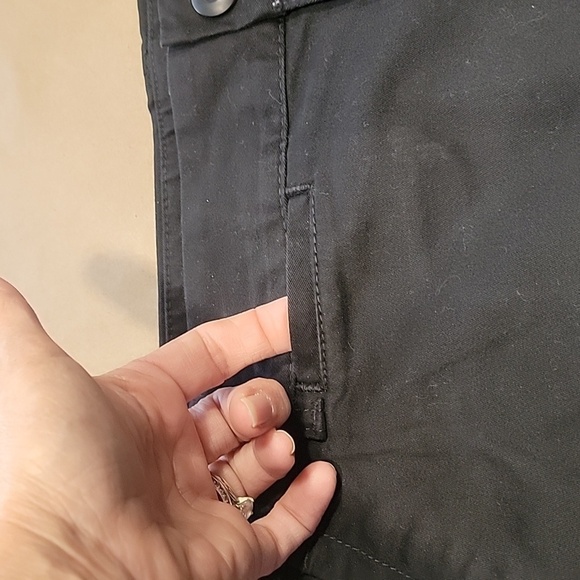 GAP Size 12 Black 3" Khaki Short, NEW with Tag - Picture 9 of 14